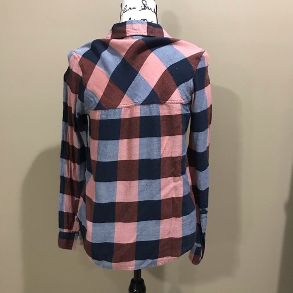 Forever 21 | Women’s Button Up Plaid Shirt - Small - Picture 6 of 8